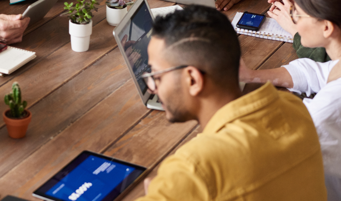 Exploring the Impact of Integrating Indigenous Languages and Cultural Contexts on Digital Coaching